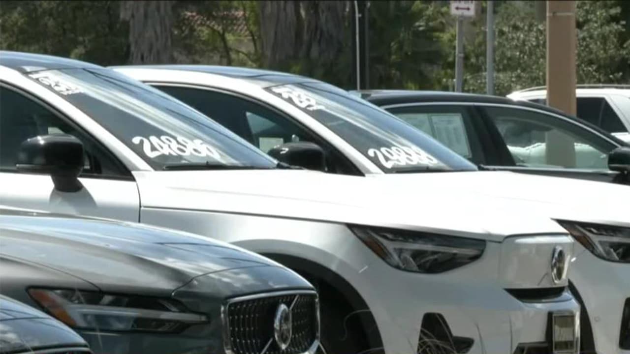 Chuyên gia tư vấn mua xe điện cũ