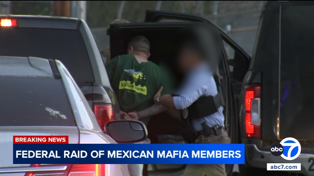 Các thành viên mafia Mexico và cộng sự bị bắt trong cuộc đột kích lớn của liên bang ở Nam California