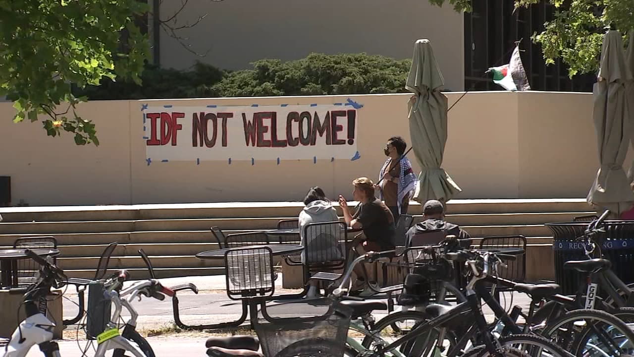 Stanford điều tra sau vụ xô xát giữa binh sĩ Israel và sinh viên trong sự kiện