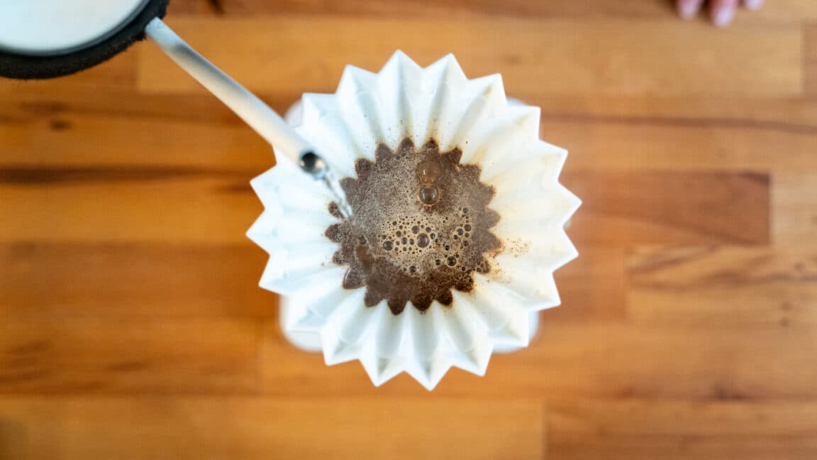 Dòng điện có thể là chìa khóa cho một tách cà phê ngon hơn