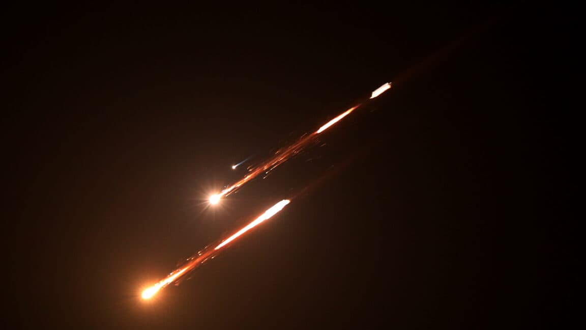 Đây là người đang phát triển các thiết bị đánh chặn quỹ đạo của Golden Dome—nếu chúng từng được chế tạo